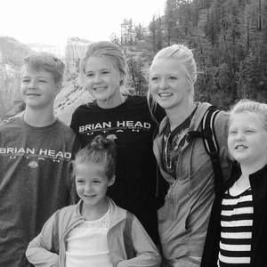 Meet your Posher, Abby