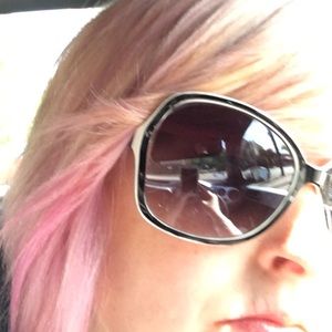 Meet your Posher, Maureen