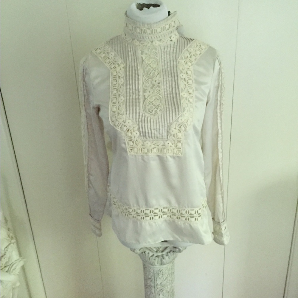 BCBG high collar shirt