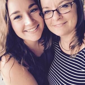 Meet your Posher, Sandy