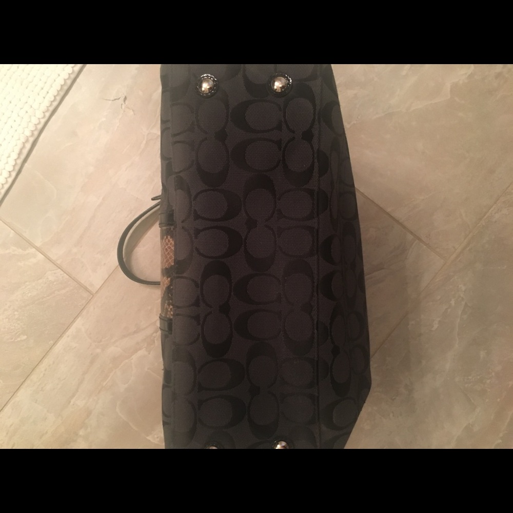 Authentic Coach Purse - image 8