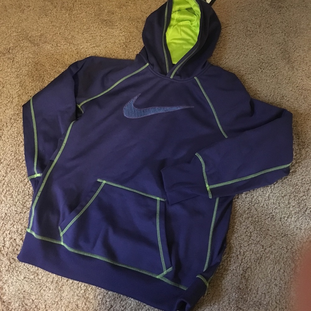 Brand New Nike Therma Fit Hoodie
