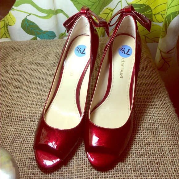 Enzo Angiolini Ruby Red 3.5" Heels - Picture 1 of 3