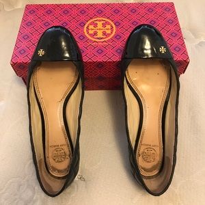 Black Tory Burch leather quilted flats - size 8