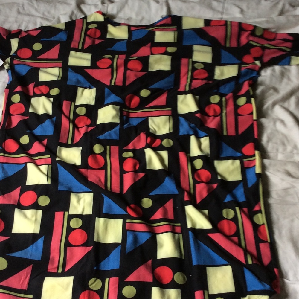 Lularoe Tunic - Picture 3 of 4