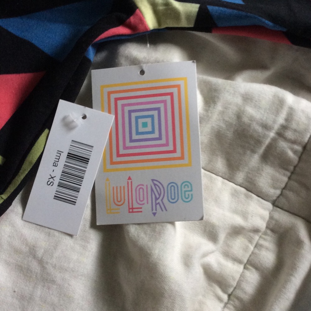 Lularoe Tunic - Picture 4 of 4