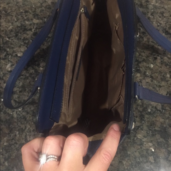 Blue Conceal Carry Purse w/halter - Picture 2 of 8