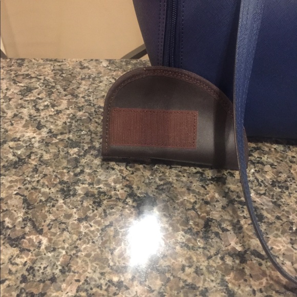 Blue Conceal Carry Purse w/halter - Picture 7 of 8