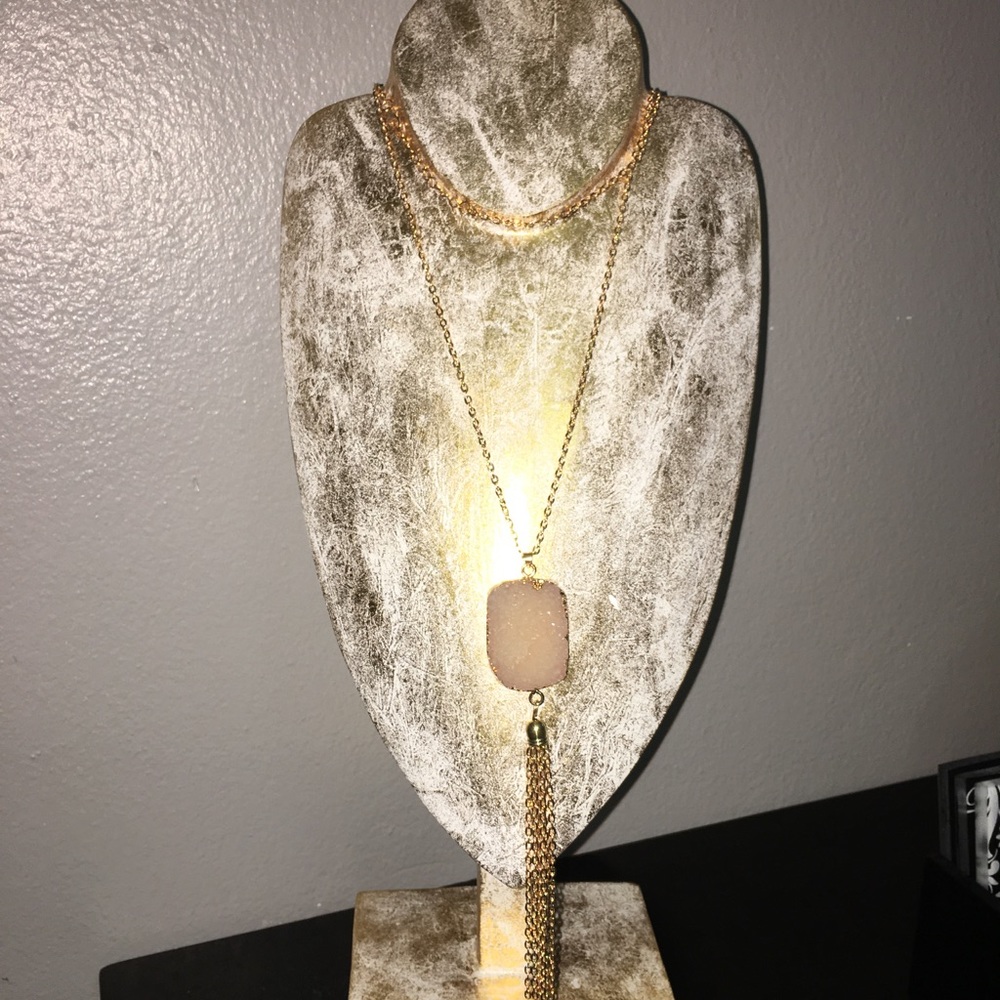 ✨NECKLACE ✨ - Picture 2 of 3