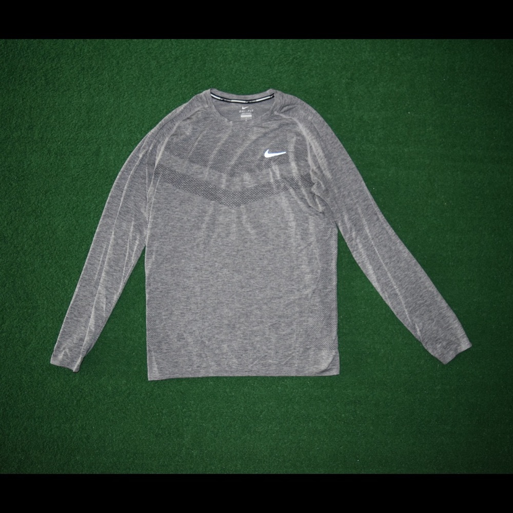 Nike Training Shirt Large