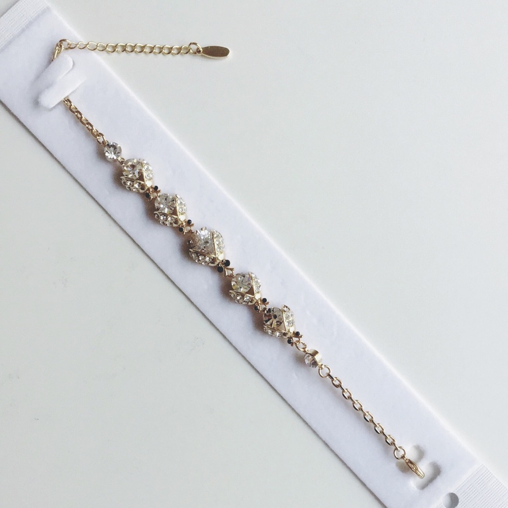 NWT ladybug Swarovski Crystal bracelet - Picture 3 of 3