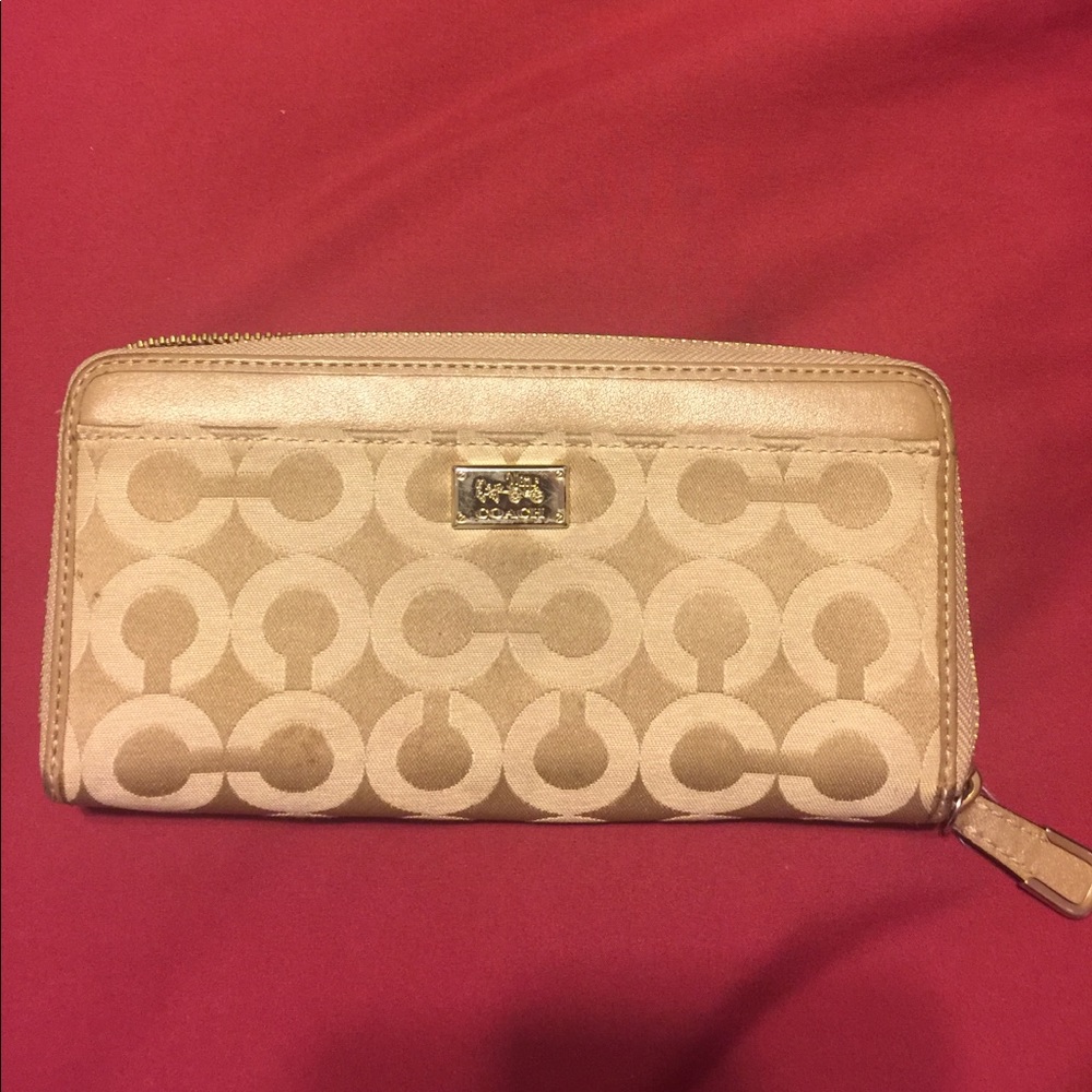 Coach wallet