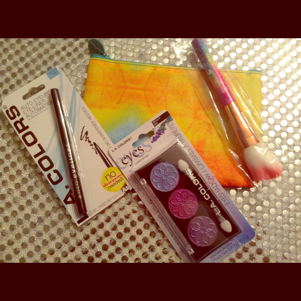 'WATERCOLOR'  IPSY Glam Bag with 3 items!NO TRADES