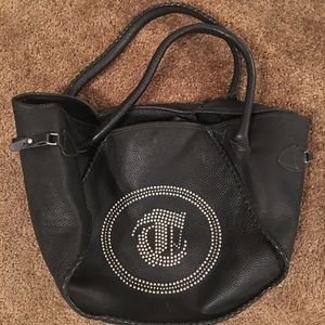 Tylie Malibu leather purse