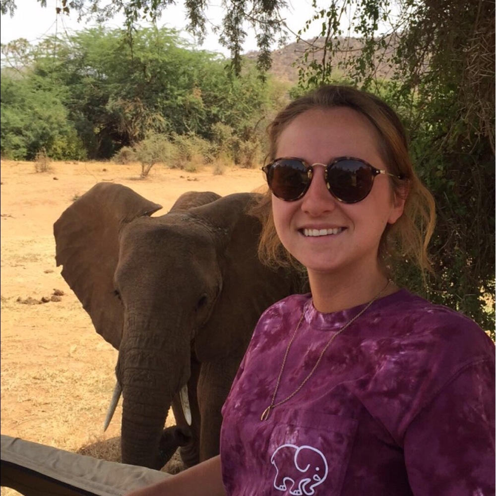 Meet your Posher, Katelyn