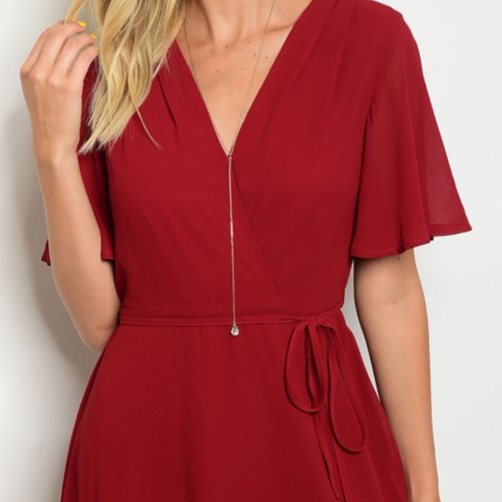 Red butterfly sleeve dress - Picture 3 of 4