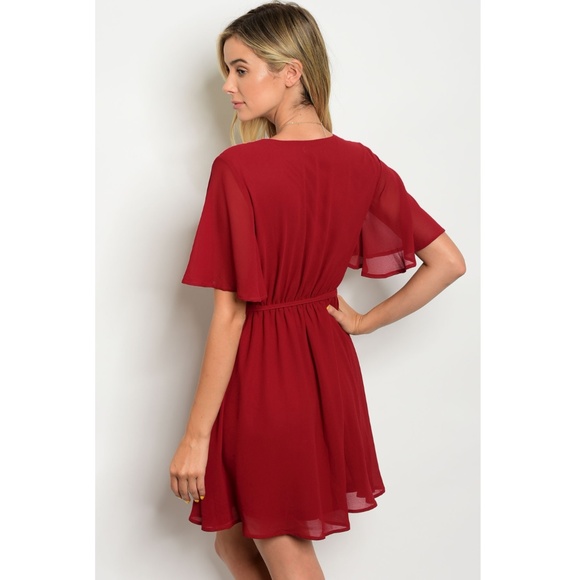 Red butterfly sleeve dress - Picture 2 of 4