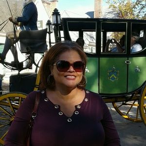 Meet your Posher, Karla karla