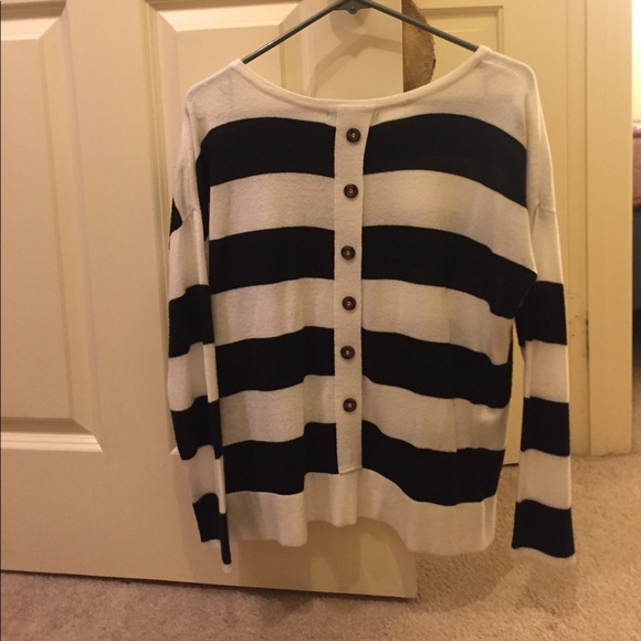 Sweater - Picture 2 of 2