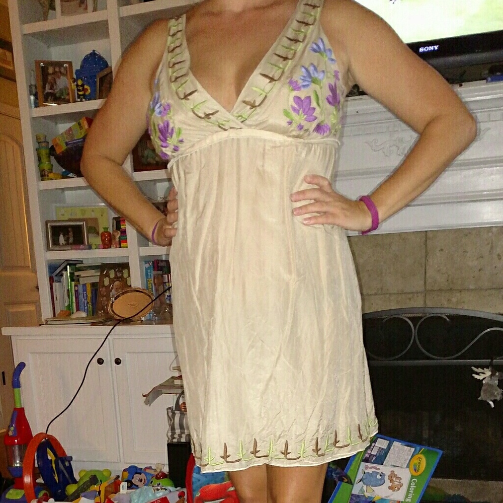Boutique sleeveless stitched dress