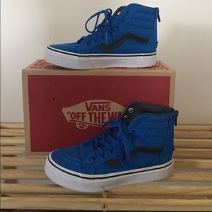 Little Boys Vans (like brand new)