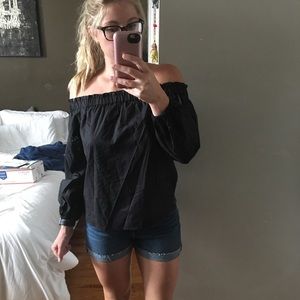 J.Crew Off the Shoulders Black top ☀️