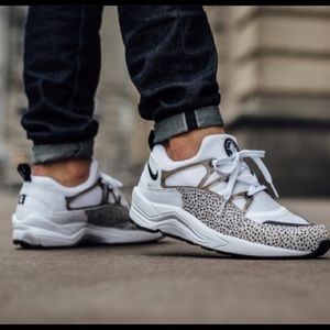 Air huarache by Nike