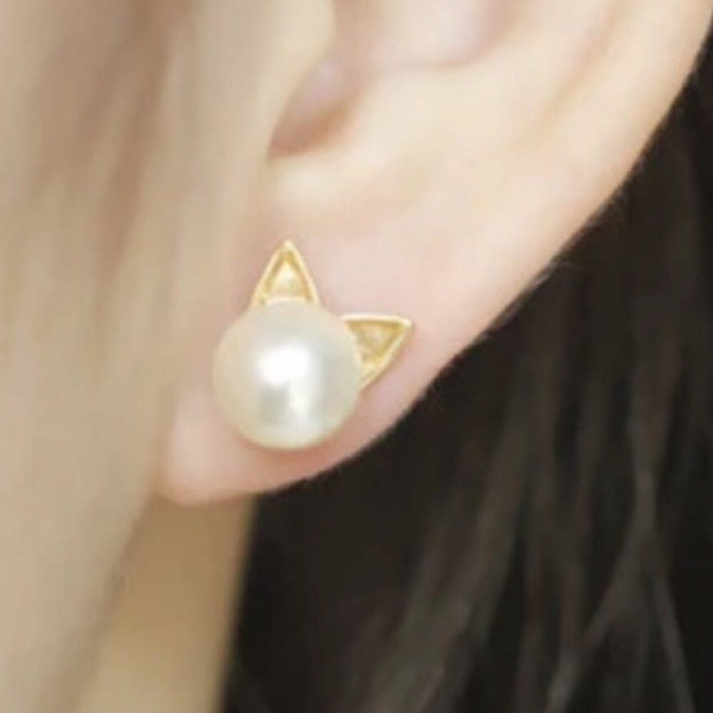 NWT Cat Earrings Gold Pearl - Picture 2 of 2