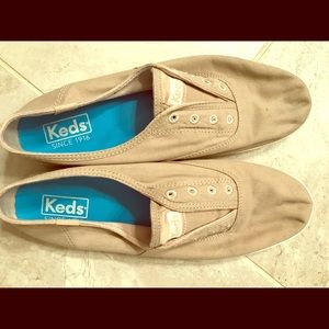 Women's keds