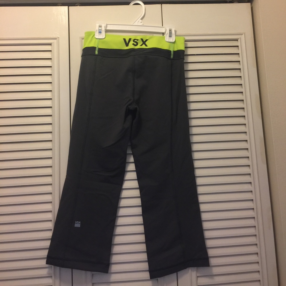 Crop pants