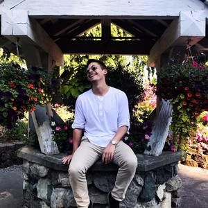 Meet your Posher, Travis