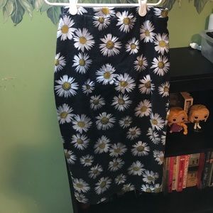 Kendall & Kylie skirt sz small