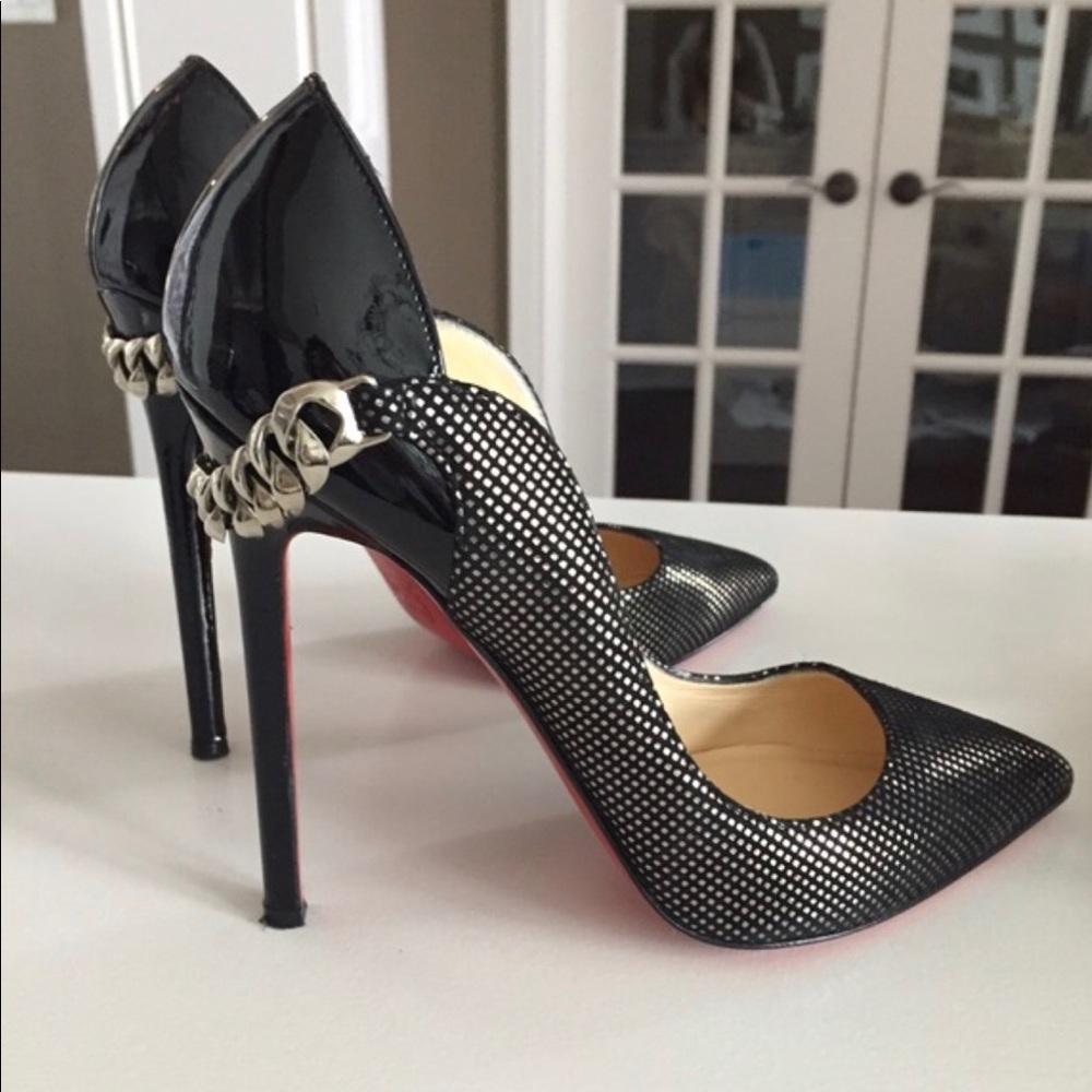 Authentic Christian Louboutin Dorepi Chain Heels - Picture 1 of 8