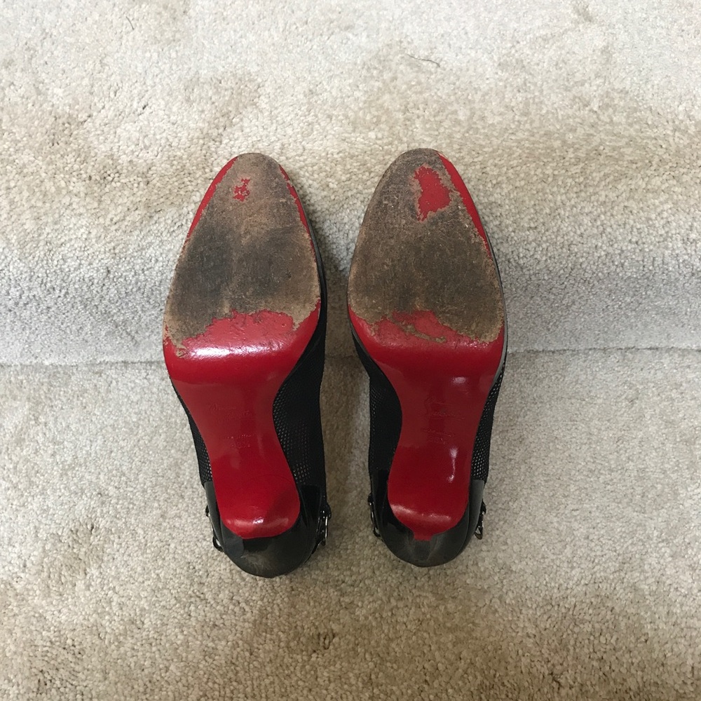 Authentic Christian Louboutin Dorepi Chain Heels - Picture 8 of 8
