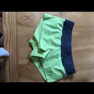 Oiselle running shorts size S