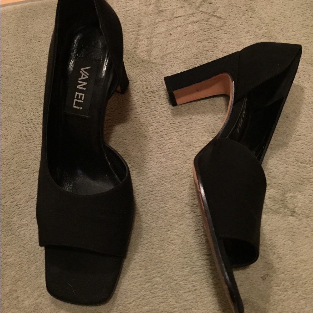 Can Eli fabric 3 inch heels.