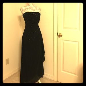 Gorgeous black dress w/ diamond accents side slit