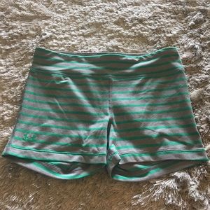 Under Armour Striped Shorties GUC Sz. SM/P