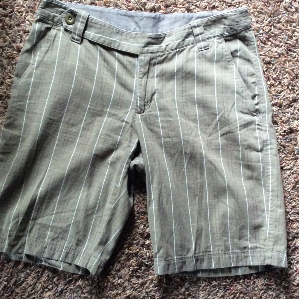 The North Face size 8 women's shorts