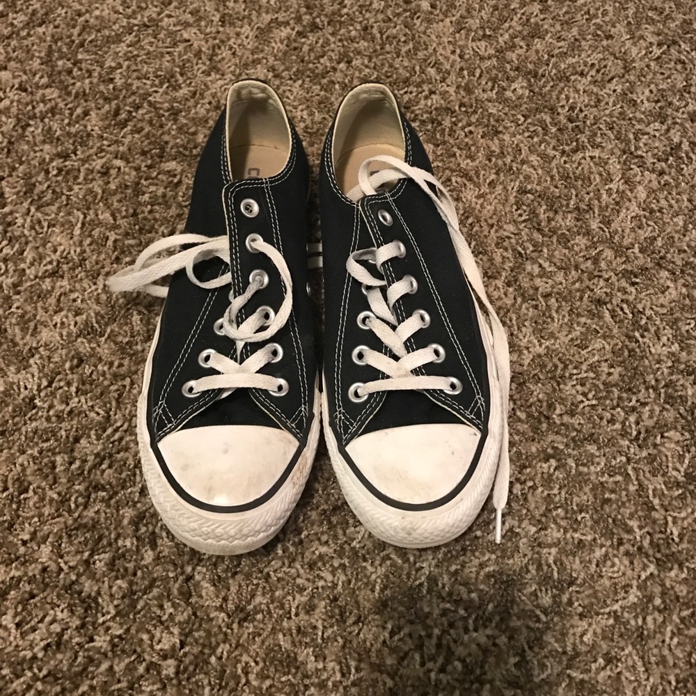Black converse