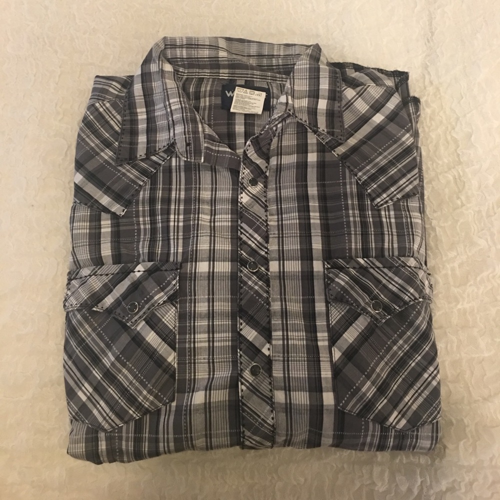 🤠 MENS WRANGLER Gray and White pearl snap shirt