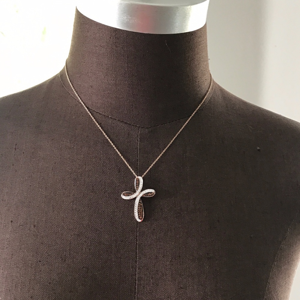 ROSE GOLD CRYSTAL NECKLACE