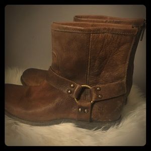 FRYE Phillip Harness Boot Size 9 Brown