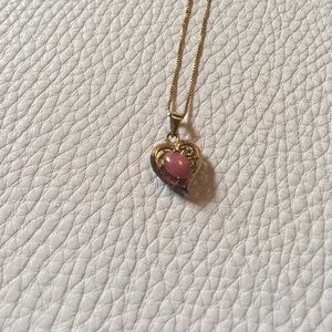 Vintage gold heart necklace with pink stone