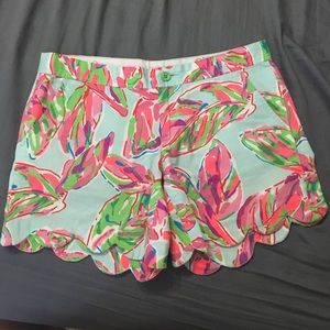 Lilly Pulitzer buttercup shorts