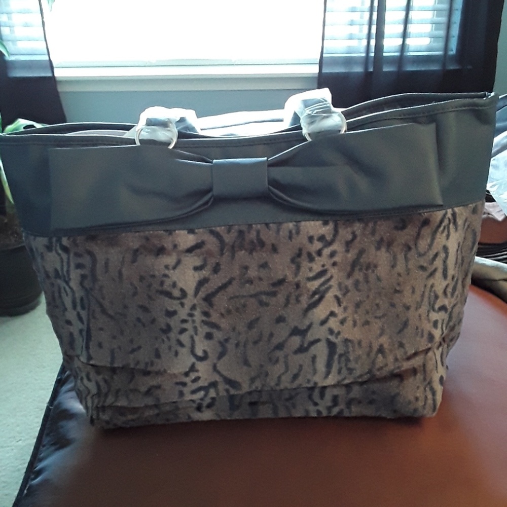 Handbag