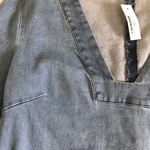 Bell sleeve denim shift dress, size M, never worn. - Picture 2 of 3