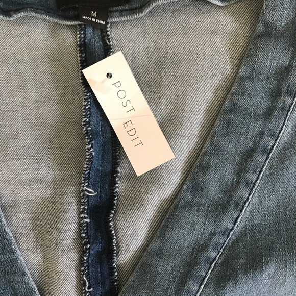 Bell sleeve denim shift dress, size M, never worn. - Picture 3 of 3