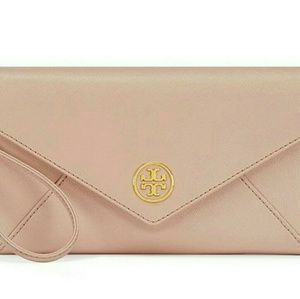 Tory Burch Robinson Wristlet