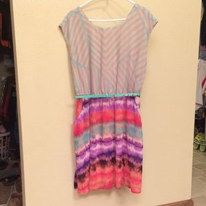 Blouson tie dye dress
